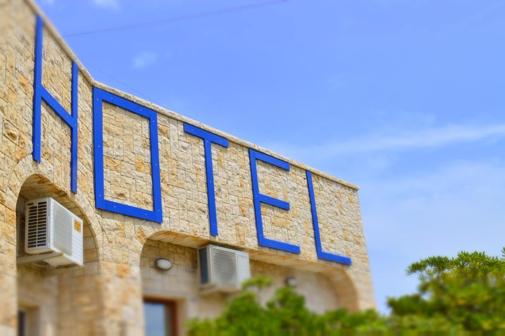 Hotel San Giovanni Полиньяно-а-Маре Экстерьер фото