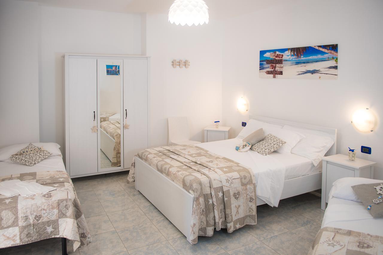 Hotel San Giovanni Полиньяно-а-Маре Экстерьер фото