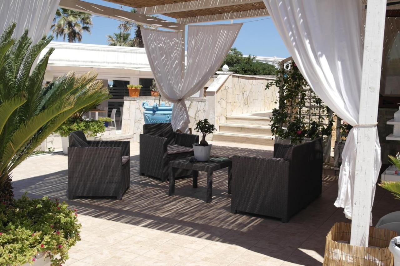 Hotel San Giovanni Полиньяно-а-Маре Экстерьер фото